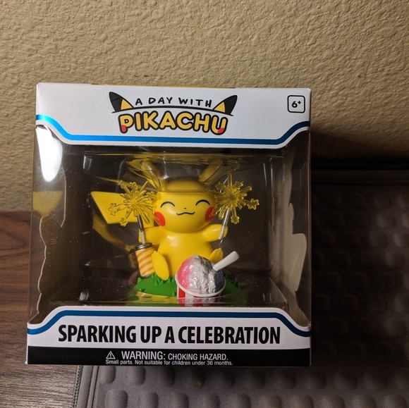 Funko Other - Pikachu Sparking Up a Celebration Funko